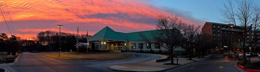 Turf Valley Resort | restaurant | 2700 Turf Valley Rd, Ellicott City, MD 21042, USA | 4104651500 OR +1 410-465-1500