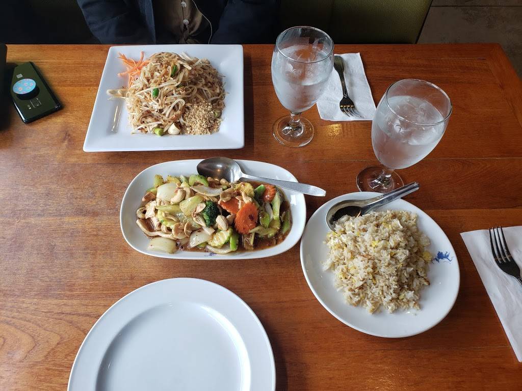 Thai Rama | restaurant | 12190 Village Center Pl, Mukilteo, WA 98275, USA | 4254930026 OR +1 425-493-0026