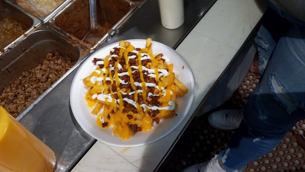 Tacos Food Truck | restaurant | 12084 GoldOak Ct, Victorville, CA 92392, USA | 3238991595 OR +1 323-899-1595