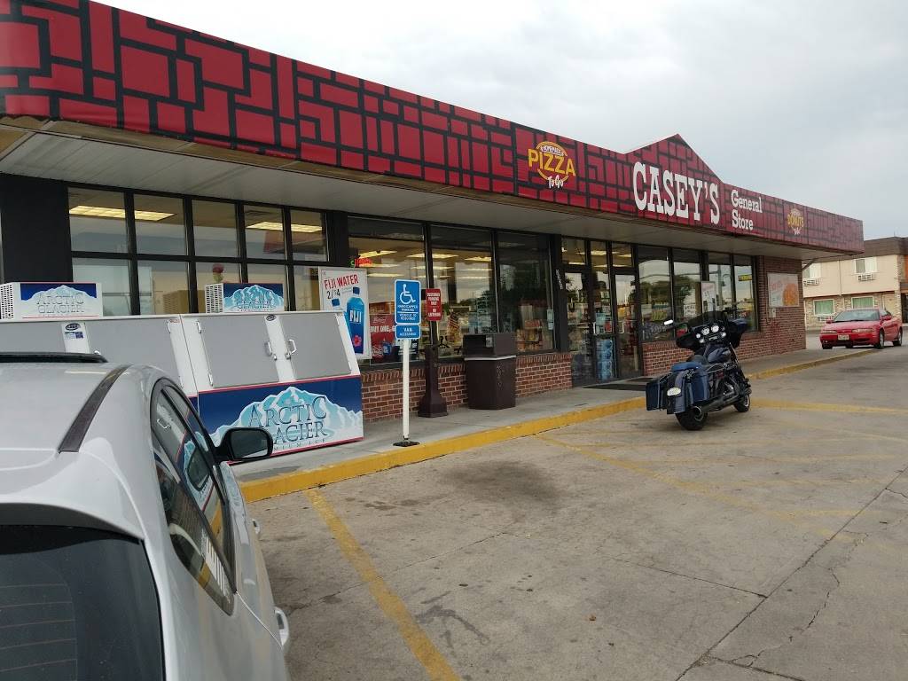 Caseys | meal takeaway | 2223 S Locust St, Grand Island, NE 68801, USA | 3083821116 OR +1 308-382-1116