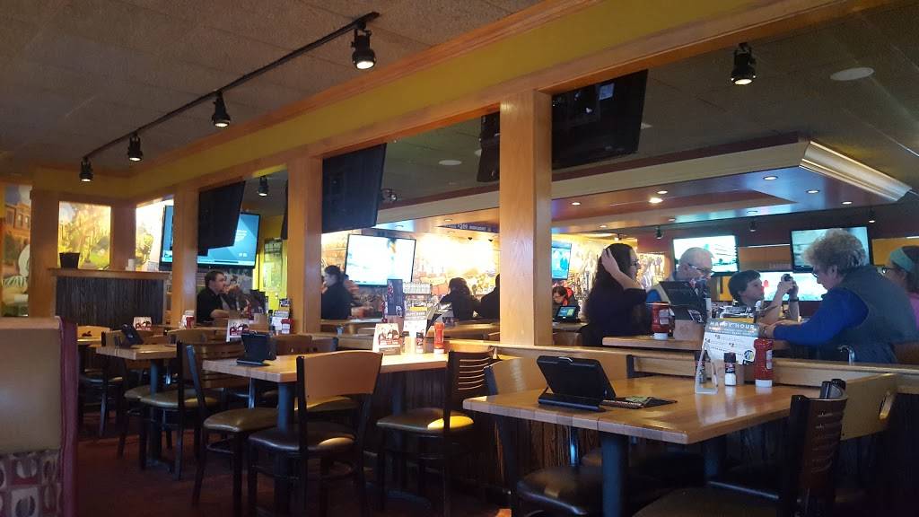Applebees Grill + Bar | restaurant | 2450 Coolidge Rd, East Lansing, MI 48823, USA | 5173365926 OR +1 517-336-5926