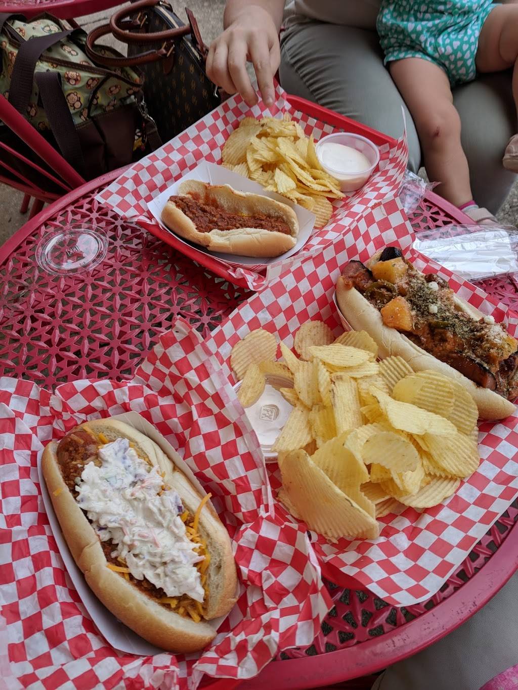 Spud Dogs | restaurant | 490 Cherry St, Macon, GA 31201, USA | 4786214848 OR +1 478-621-4848