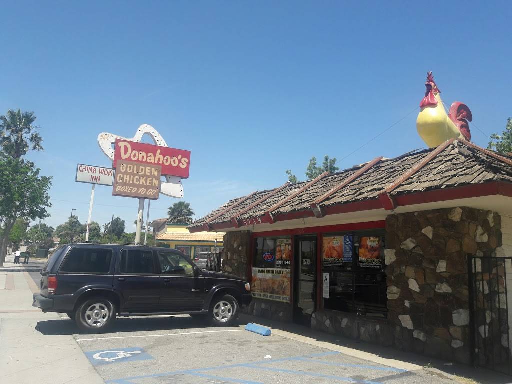 Donahoos Golden Chicken | restaurant | 5749 Mission Boulevard, Riverside, CA 92509, USA | 9516843545 OR +1 951-684-3545