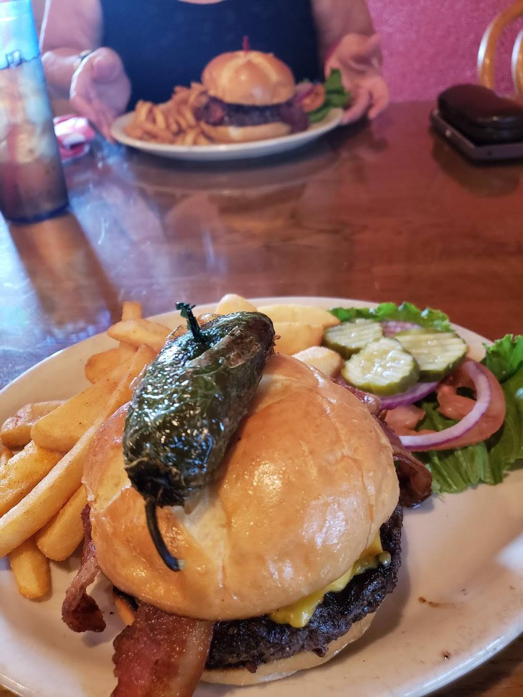 Mavericks Grille | night club | 15 E Agate Ave, Granby, CO 80446, USA | 9708879000 OR +1 970-887-9000