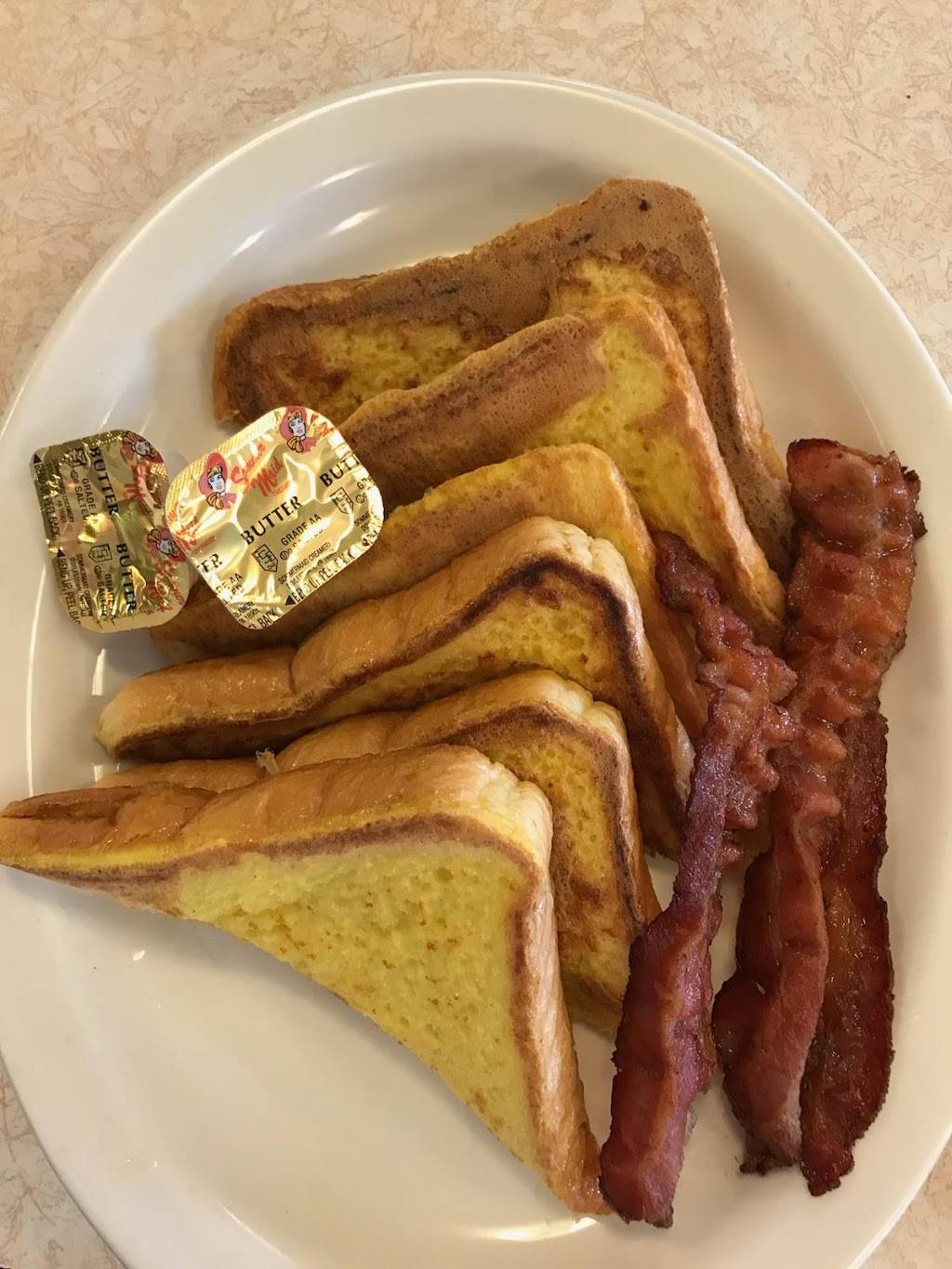 Dys Country Kitchen | restaurant | 11512 Bullis Rd, Marilla, NY 14102, USA | 7166554539 OR +1 716-655-4539