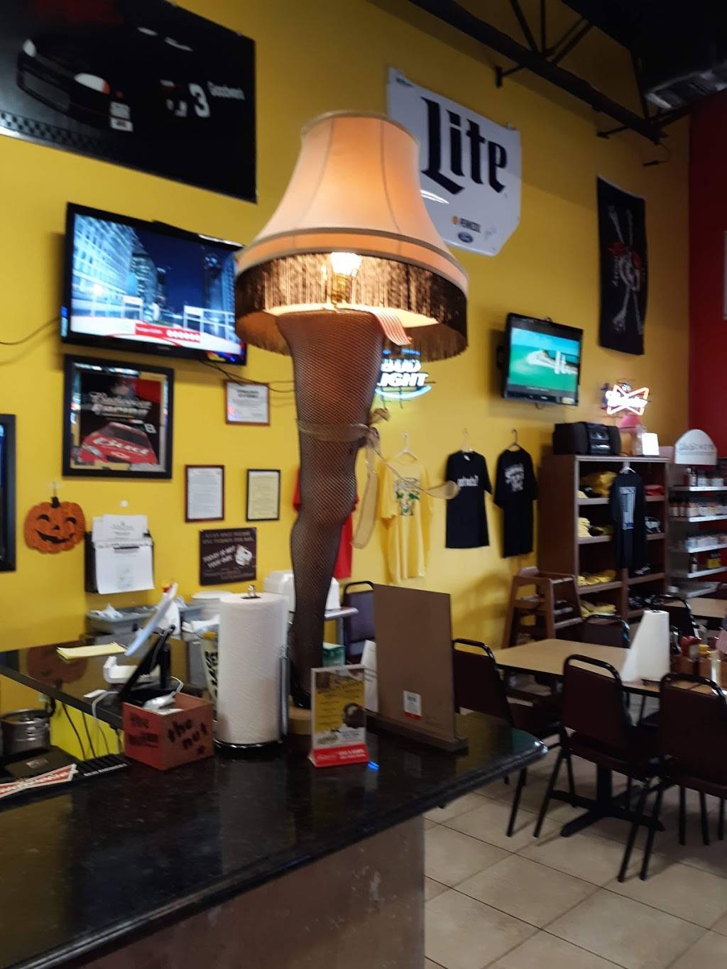 Wingnuts | restaurant | 231 Del Prado Blvd S, Cape Coral, FL 33990, USA | 2395747070 OR +1 239-574-7070