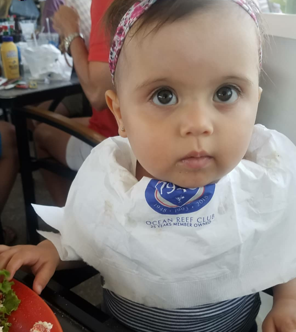 Raw Bar | restaurant | 1 Fishing Village Dr, Key Largo, FL 33037, USA | 3053672611 OR +1 305-367-2611