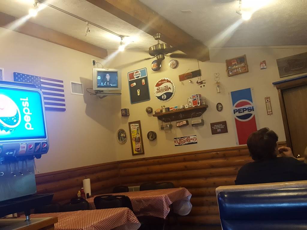 Tastee Treet | restaurant | 13996 Wabash Ave, Council Bluffs, IA 51503, USA | 7123662892 OR +1 712-366-2892