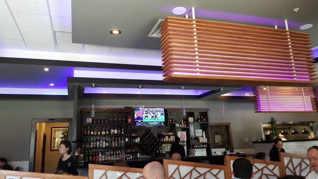 Suki Sushi | restaurant | 7030 Executive Center Dr #100, Brentwood, TN 37027, USA | 6158648155 OR +1 615-864-8155