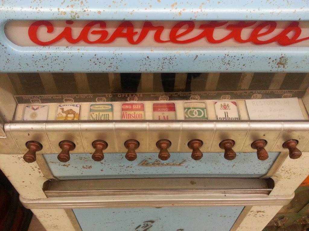 Piggott Diner | restaurant | 226 W Court St, Piggott, AR 72454, USA | 8705985130 OR +1 870-598-5130