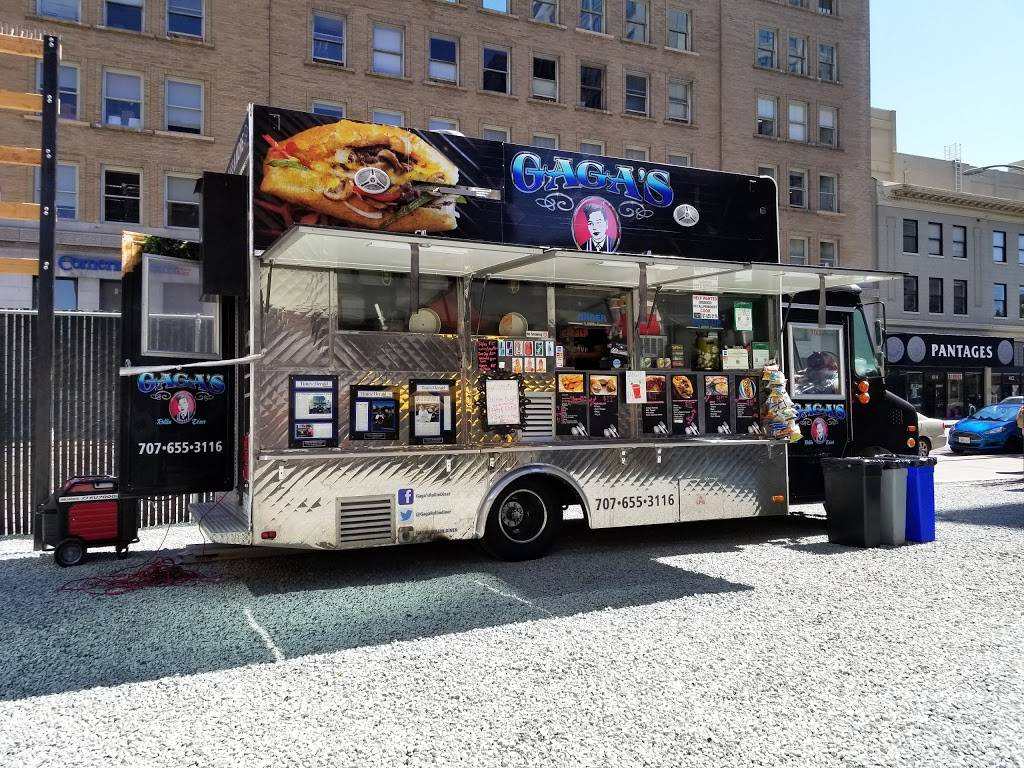 Gagas Rollin Diner | restaurant | 66 Admiral Callaghan Ln, Vallejo, CA 94591, USA | 7076553116 OR +1 707-655-3116