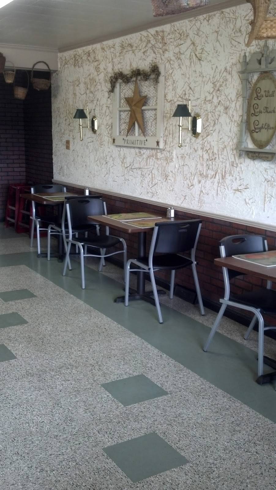 Market Street Deli | meal takeaway | 3755 E Market St, York, PA 17402, USA | 7177558153 OR +1 717-755-8153