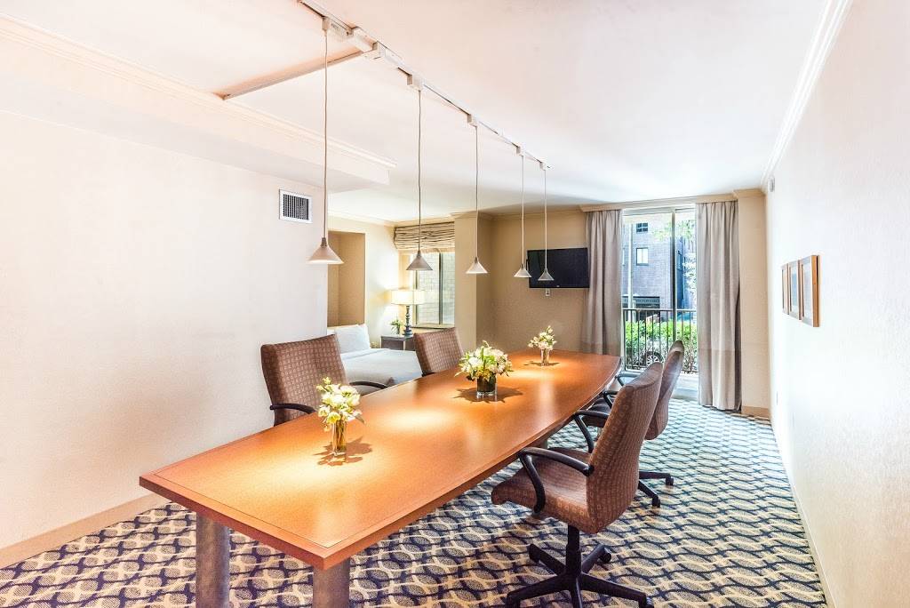 One Washington Circle Hotel | restaurant | 1 Washington Cir NW, Washington, DC 20037, USA | 2028721680 OR +1 202-872-1680