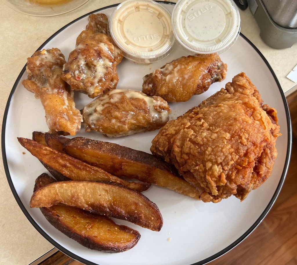 Broasted Brothers Livonia | restaurant | 30983 Five Mile Rd, Livonia, MI 48154, USA | 7348554760 OR +1 734-855-4760