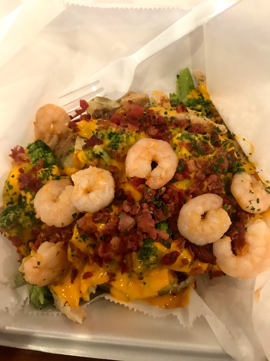 Donteas Seafood & BBQ | restaurant | 1423 34th Ave, Meridian, MS 39301, USA | 6012270616 OR +1 601-227-0616