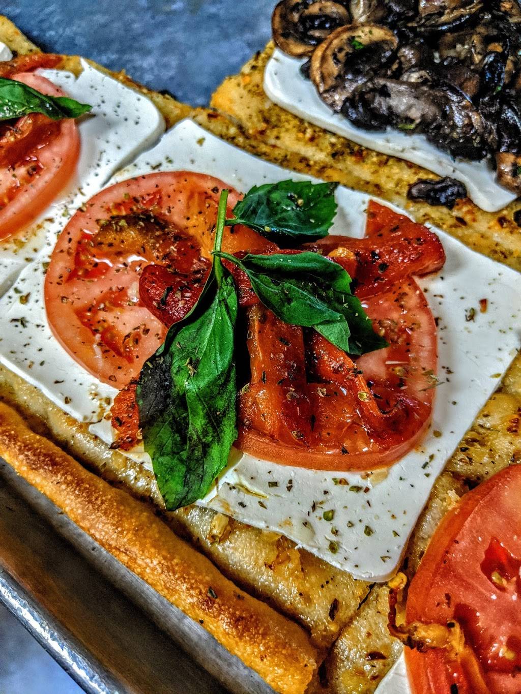 Raimos Brick Oven Pizzeria & Trattoria of Amityville | restaurant | 45 Merrick Rd, Amityville, NY 11701, USA | 6316083260 OR +1 631-608-3260