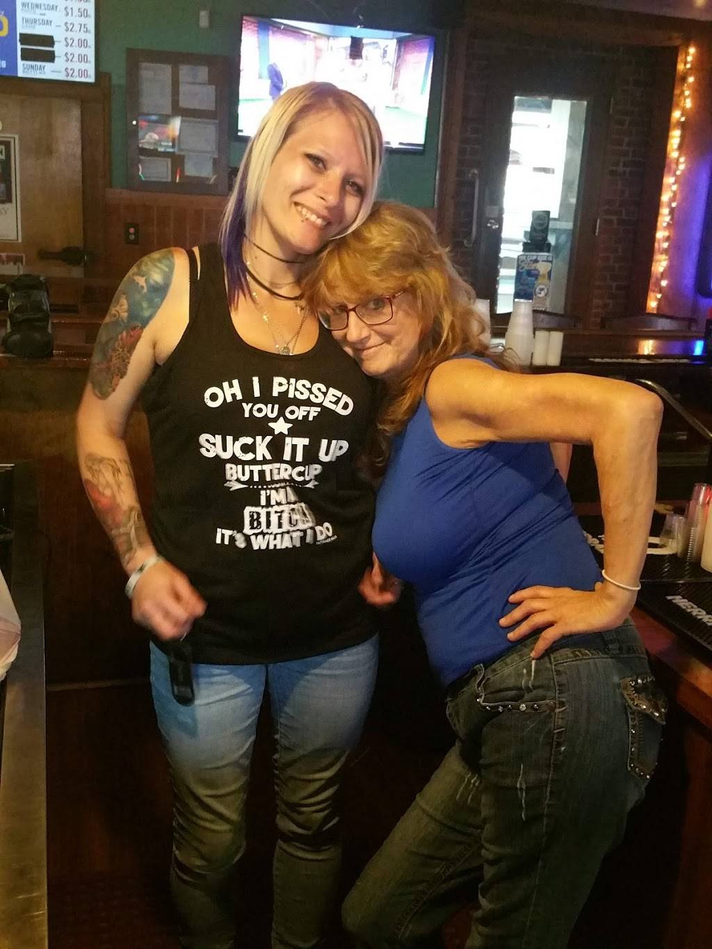 Patricks Bar & Grill | restaurant | 2900 Nameoki Rd, Granite City, IL 62040, USA | 6185011818 OR +1 618-501-1818