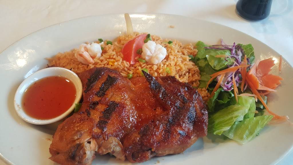 Surin of Thailand Tuscaloosa | restaurant | 1402 University Blvd, Tuscaloosa, AL 35401, USA | 2057527970 OR +1 205-752-7970