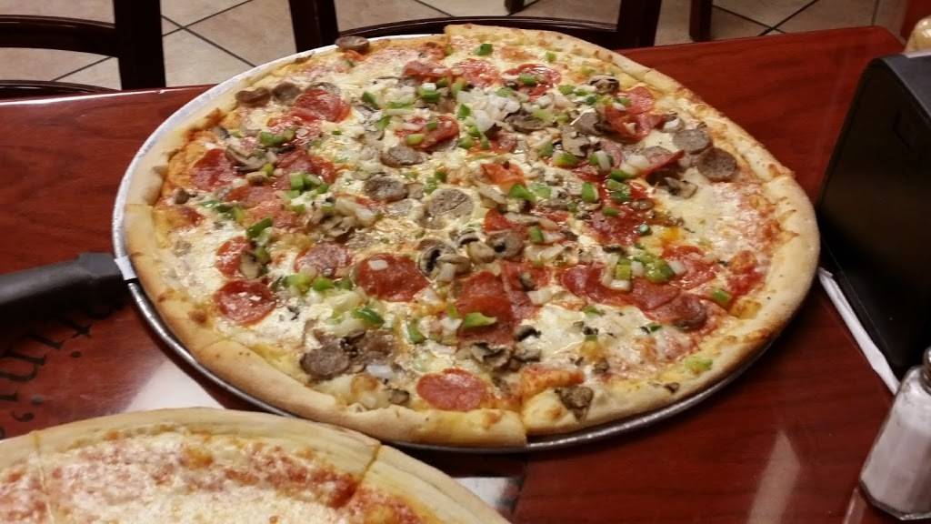 Santinis New York Style Deli | restaurant | 1443 Chain Bridge Rd, McLean, VA 22101, USA | 7037487777 OR +1 703-748-7777