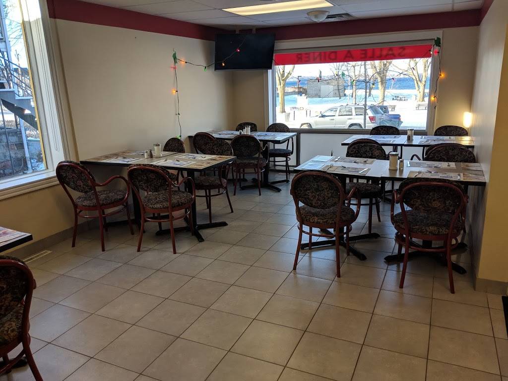 Restaurant Beauharnois | restaurant | 62 Rue Saint Laurent, Beauharnois, QC J6N 1V5, Canada | 4503951919 OR +1 450-395-1919