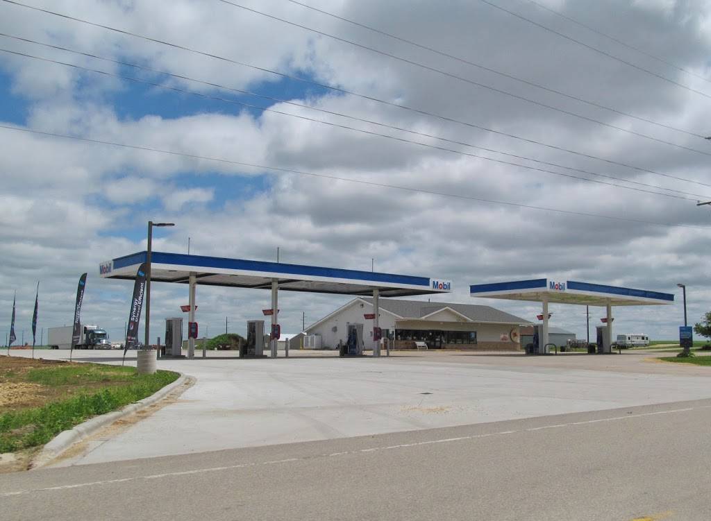 The Friendly Place, LLC | meal takeaway | 216 State Rd 80, Livingston, WI 53554, USA | 6089438722 OR +1 608-943-8722