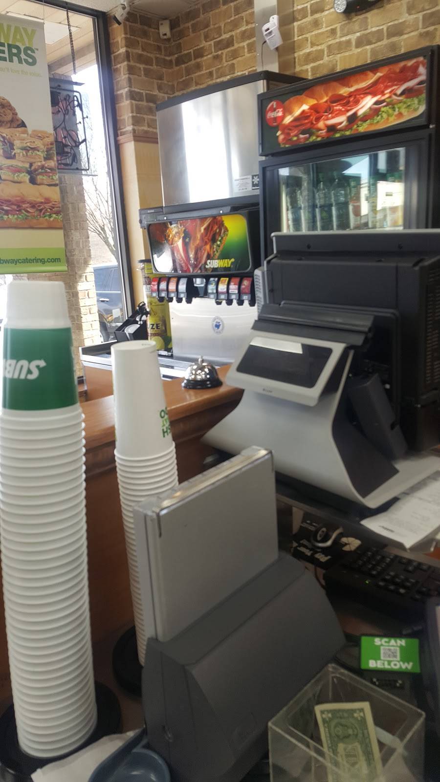 Subway Restaurants | restaurant | 45 Randolph Rd, Silver Spring, MD 20904, USA | 3016220228 OR +1 301-622-0228