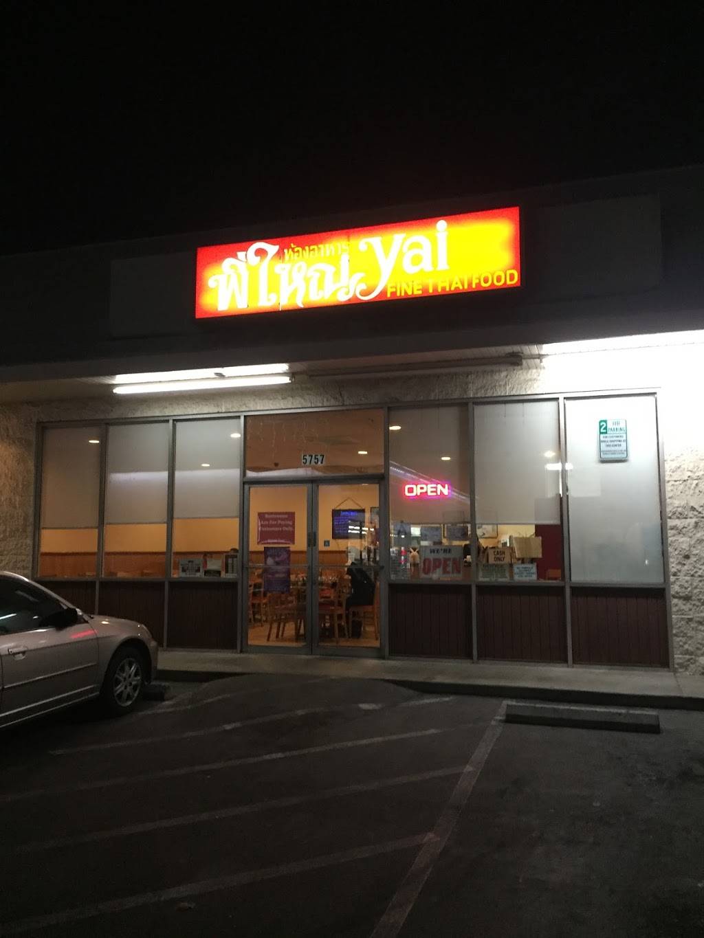 Yai Restaurant | restaurant | 5757 Hollywood Blvd, Los Angeles, CA 90028, USA | 3234620292 OR +1 323-462-0292