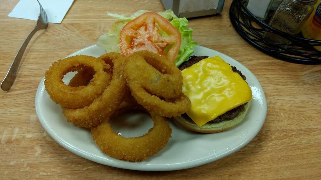 Family Billiards | restaurant | 133 N Madison St, Owenton, KY 40359, USA | 5024845996 OR +1 502-484-5996