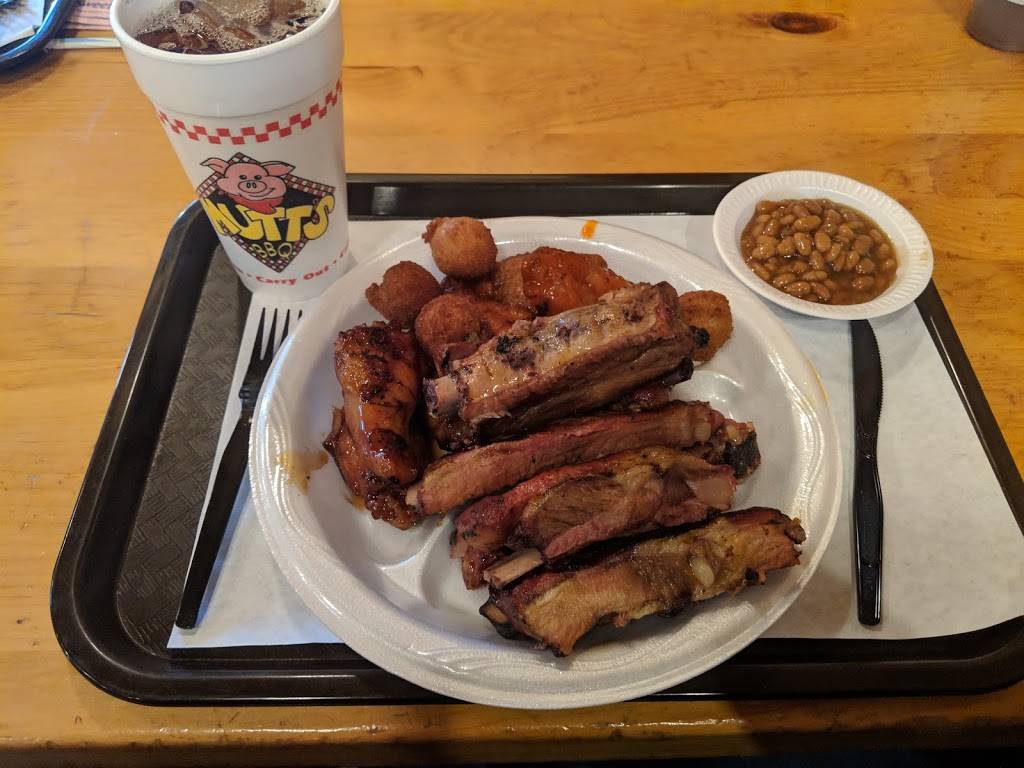 Mutts BBQ | restaurant | 214 E Butler Rd, Mauldin, SC 29662, USA | 8642549997 OR +1 864-254-9997