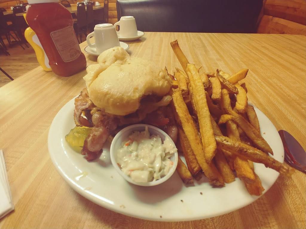 Swedish Inn | restaurant | 12678 Lake Blvd, Lindstrom, MN 55045, USA | 6512572571 OR +1 651-257-2571