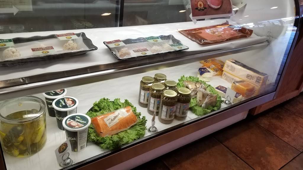 Goldbergs Fine Foods - East Cobb | restaurant | 1062 Johnson Ferry Rd, Marietta, GA 30068, USA | 7705783771 OR +1 770-578-3771