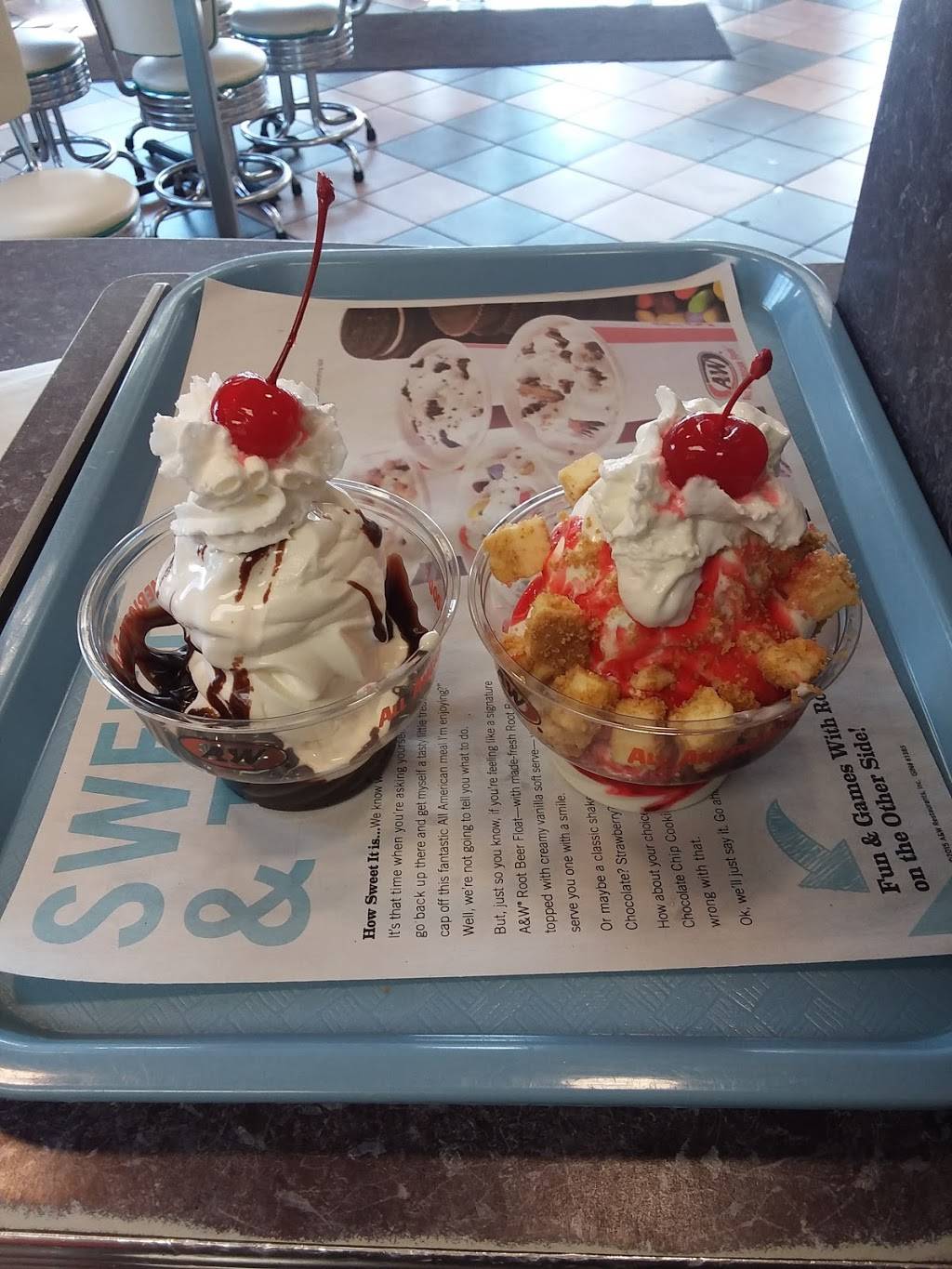 A&W Restaurant | meal takeaway | 1205 Merrill Ave, Wausau, WI 54401, USA | 7156751958 OR +1 715-675-1958