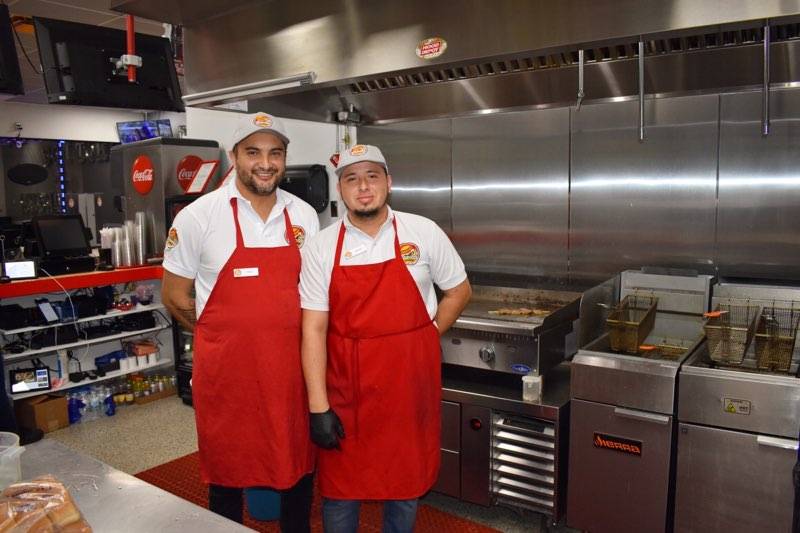 Los Quesudos USA | restaurant | 9864 Southern Blvd, Royal Palm Beach, FL 33411, USA | 5613318114 OR +1 561-331-8114