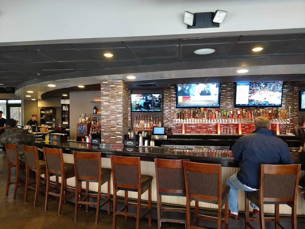 Southern Railway Taphouse | restaurant | 100 S 14th St, Richmond, VA 23219, USA | 8043088350 OR +1 804-308-8350