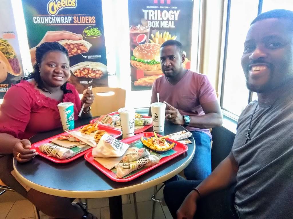 Taco Bell | meal takeaway | 245 Morningside Ave, Scarborough, ON M1E 3E6, Canada | 4167247575 OR +1 416-724-7575