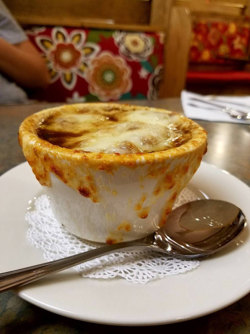 Frickers Neighborhood Grill | restaurant | 250 Dubuque St, Manchester, NH 03102, USA | 6032065749 OR +1 603-206-5749