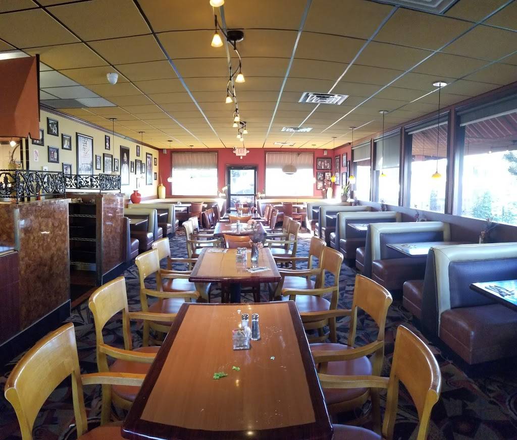 Goodfellas Cafe | cafe | 1090 Pomona Rd, Corona, CA 92882, USA | 9513401130 OR +1 951-340-1130