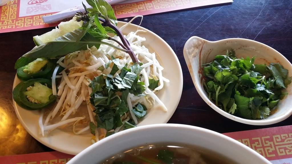 Pho Ha Noi | restaurant | 23624 El Toro Rd, Lake Forest, CA 92630, USA | 9498554300 OR +1 949-855-4300