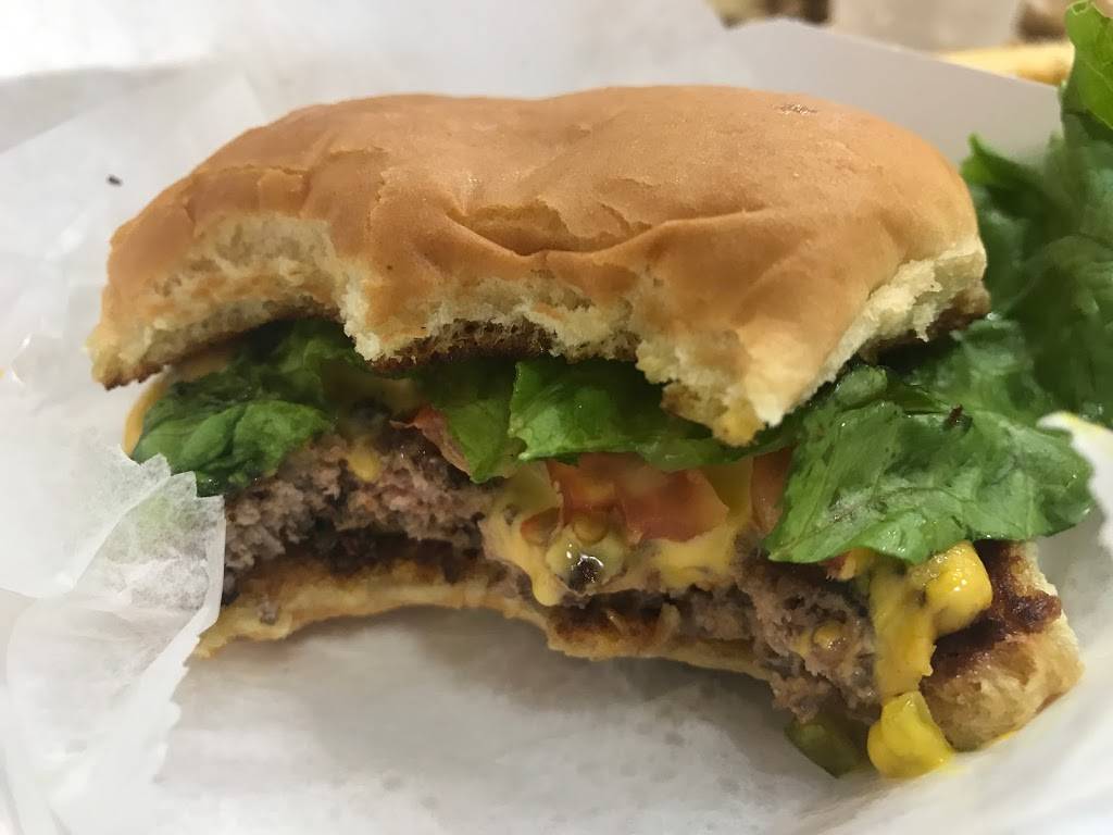 CHARD Brisket Dogs + Burgers | restaurant | 1015 S Rural Rd #106, Tempe, AZ 85281, USA | 4803619960 OR +1 480-361-9960