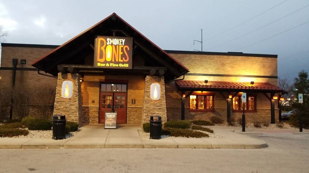 Smokey Bones Bar & Fire Grill | meal takeaway | 1615 Stringtown Rd, Grove City, OH 43123, USA | 6142773270 OR +1 614-277-3270