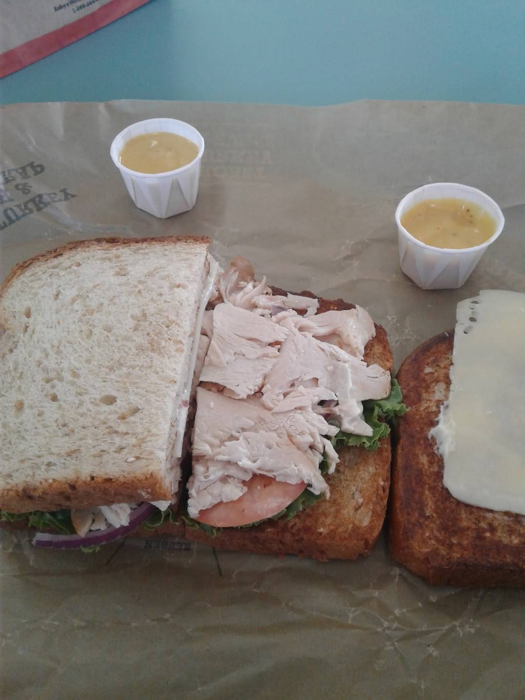 Arbys | restaurant | 10404 W Florissant Ave, Dellwood, MO 63136, USA | 3148672200 OR +1 314-867-2200