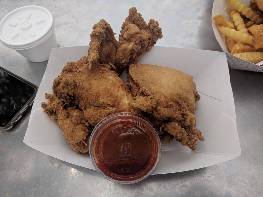 Little Red Hen | meal takeaway | 653 Vernon Ave, Glencoe, IL 60022, USA | 8478354900 OR +1 847-835-4900