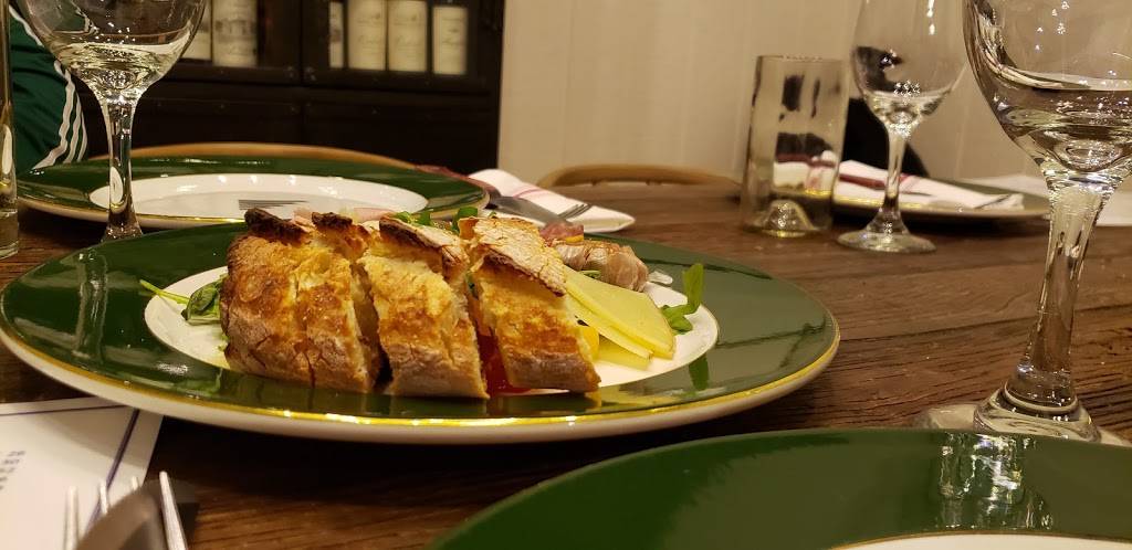 Delucca Gaucho Pizza & Wine | restaurant | 2001 W Southlake Blvd #103, Southlake, TX 76092, USA | 6824774040 OR +1 682-477-4040