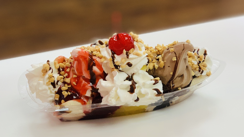 Sweetsie Treatz | restaurant | 438 E Elk Ave, Elizabethton, TN 37643, USA | 4235181190 OR +1 423-518-1190