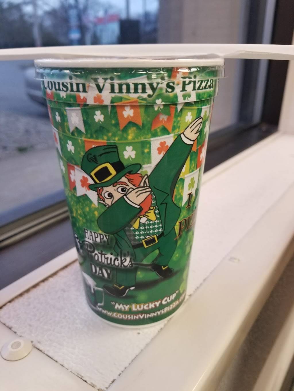 Cousin Vinnys Pizza | restaurant | 4658 Kenny Rd, Columbus, OH 43220, USA | 6144594400 OR +1 614-459-4400