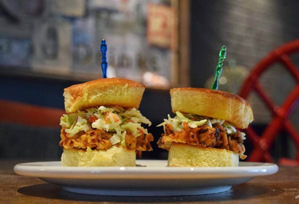 7th Avenue Social | restaurant | 849 7th Ave S #101, Naples, FL 34102, USA | 2392314553 OR +1 239-231-4553