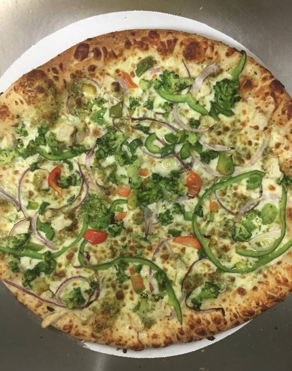 Papa McKees Pizzeria | restaurant | 38 E Main St, Richmond, VT 05477, USA | 8024344002 OR +1 802-434-4002