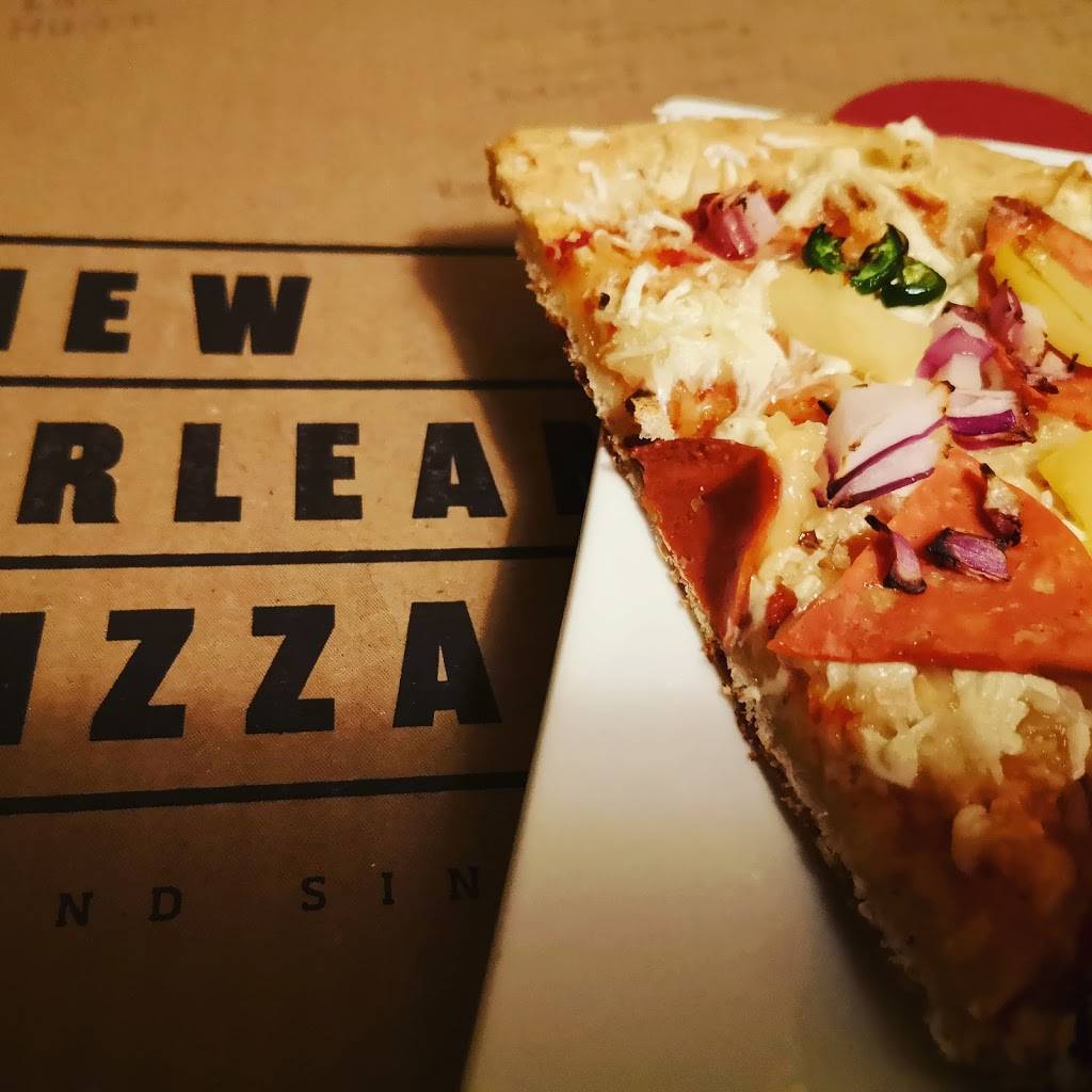 New Orleans Pizza | meal delivery | 425 University Ave, Waterloo, ON N2K 4C9, Canada | 5195850808 OR +1 519-585-0808