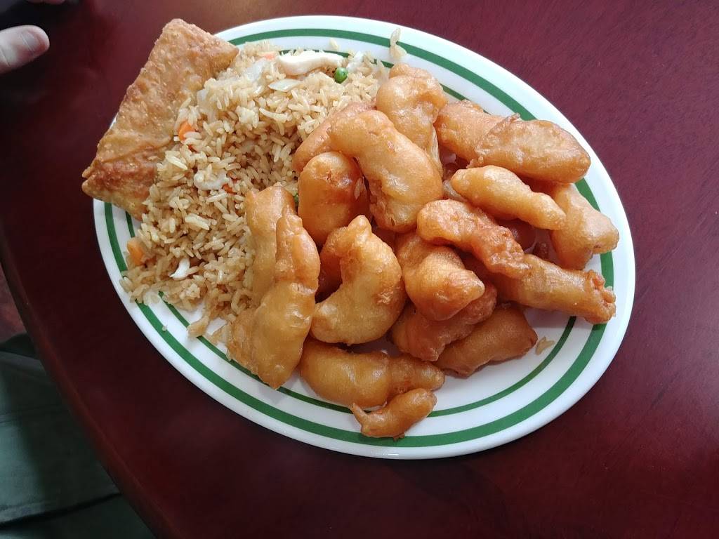 Yummy Chinese Restaurant | restaurant | 140 N Main St, Pardeeville, WI 53954, USA | 6084299988 OR +1 608-429-9988