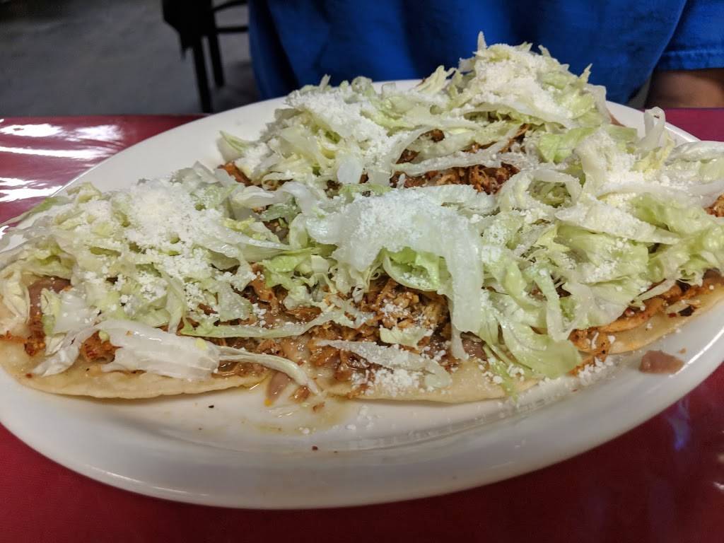 Restaurant Huauchinangos Mexican Food | restaurant | 1620 W University Dr #5, Mesa, AZ 85201, USA | 4808352054 OR +1 480-835-2054